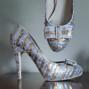 Wittner Gold/Silver Bow Front Sequin Pumps